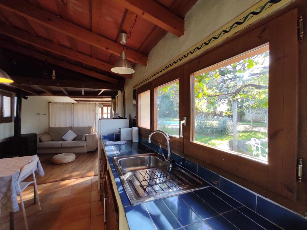 Casita Con Jacuzzi Rectoria De Dosquers Βίλα Maia de Montcal Εξωτερικό φωτογραφία