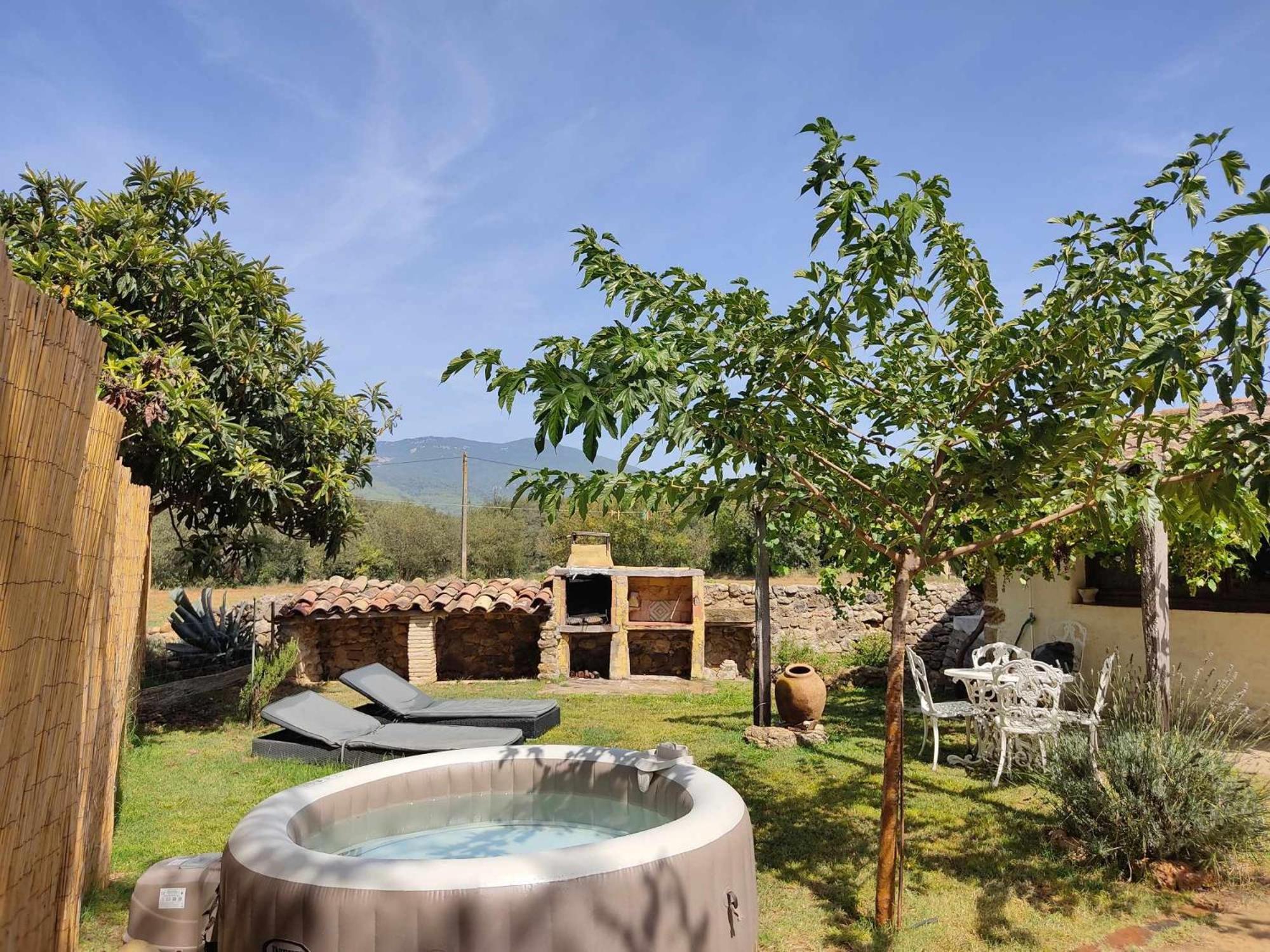 Casita Con Jacuzzi Rectoria De Dosquers Βίλα Maia de Montcal Εξωτερικό φωτογραφία